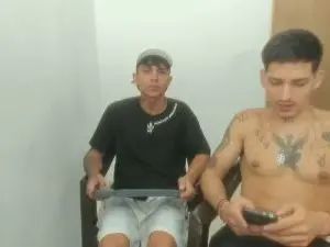 Stream this HD movie named Gay sex chat with _latinhot_420