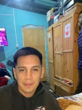 Watch this uncut scene called Gay sex chat with Tomadria