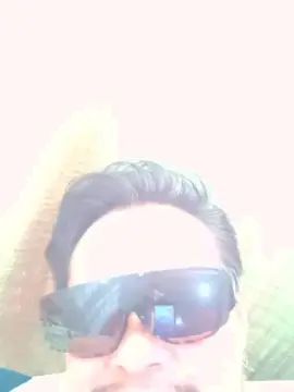 Watch the uncut video of Gay sex chat with gerardo483