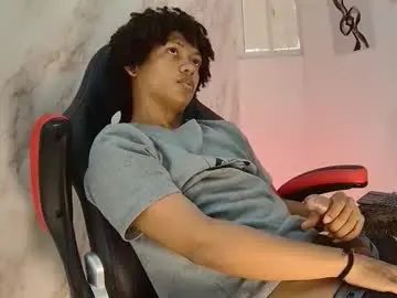 View the uncut movie of Gay sex chat with vico_loop