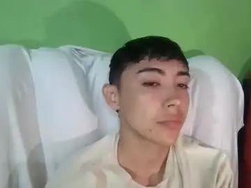 Play this uncut clip called Gay sex chat with baby_h0