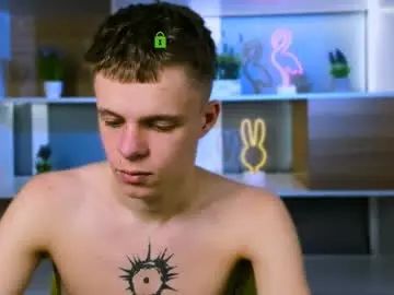 Watch this uncensored scene of Gay sex chat with danny_dark1