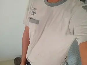 View this complete video of Gay sex chat with Dikuboy