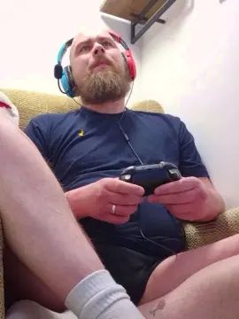 View uncensored clip of Gay sex chat with Gamer_nobby