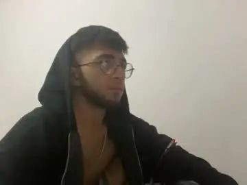 Play this uncensored movie named Gay sex chat with al3vderlerrs