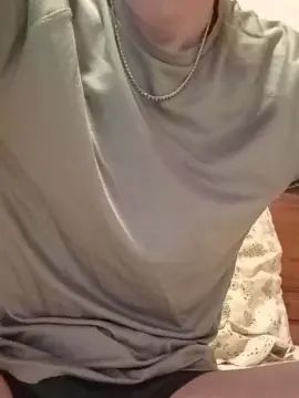 Play this uncensored video titled Gay sex chat with Almarez