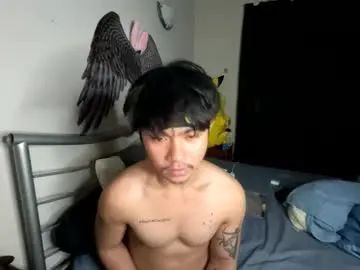 Watch this uncut movie titled Gay sex chat with asian_twunk18