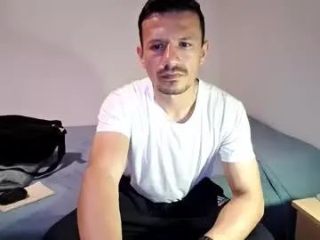Watch the hardcore video of Gay sex chat with andyy0104