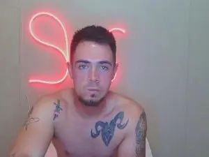 Play full scene called Gay sex chat with Latenightsins