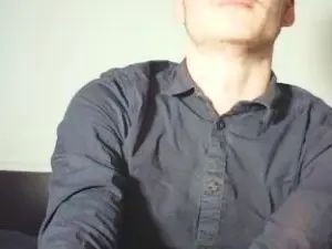 Watch the full movie named Gay sex chat with SoftEdgeBoy