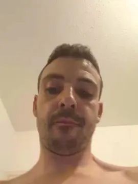 Watch this uncensored scene named Gay sex chat with SalopeBasRhin