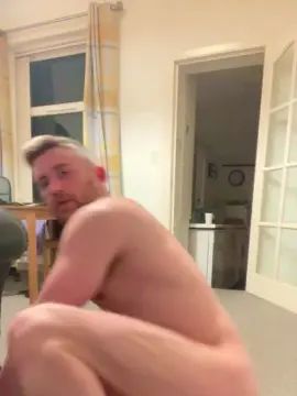 Play this hardcore scene named Gay sex chat with nomadz_hot