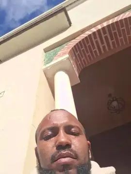 Stream the HD scene titled Gay sex chat with Morenote18_