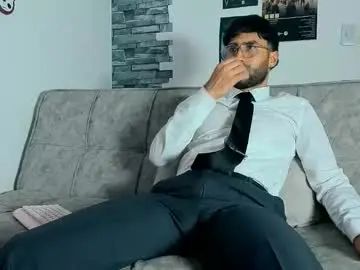 View this uncut movie of Gay sex chat with justdavid_