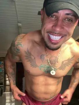 Stream the full clip named Gay sex chat with Eviexib