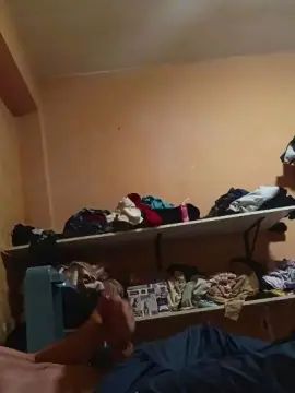 View HD movie titled Gay sex chat with Denuevoaquia