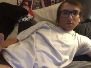 Stream this complete video titled Gay sex chat with milesu25