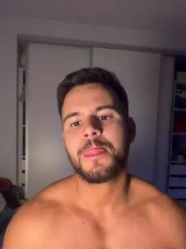 View this HD video named Gay sex chat with JhonFeer