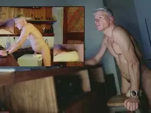 Play full scene named Gay sex chat with DrewSea