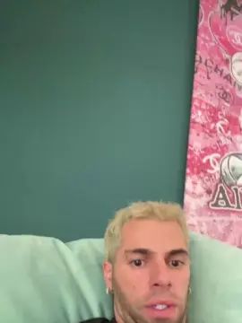 Enjoy watching complete clip titled Gay sex chat with Eneaxxl