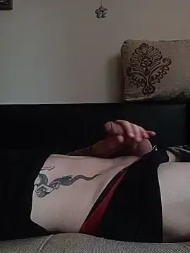 Play this uncut scene named Gay sex chat with Akillas