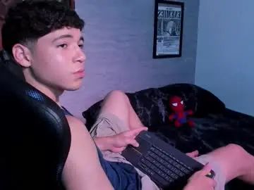 View uncut video called Gay sex chat with foniland_