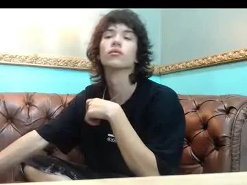 Play this uncut scene called Gay sex chat with erick_ferrer