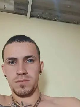 Play the full scene titled Gay sex chat with Jacob_smith04