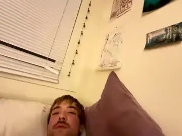 Play full movie of Gay sex chat with tommyshword