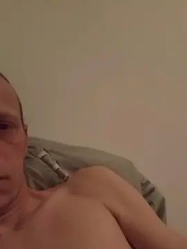 View this complete video called Gay sex chat with Michaaa3987