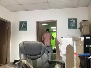 Play the complete clip titled Gay sex chat with pdude8
