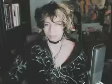 Play HD clip of Gay sex chat with sebas4cruz4