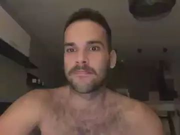 View the HD video of Gay sex chat with hairyh_paris