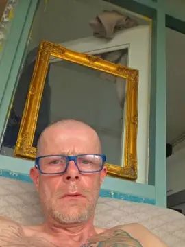 Watch this complete scene called Gay sex chat with ferry47