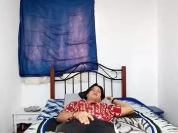 Stream complete video of Gay sex chat with xavi_euro