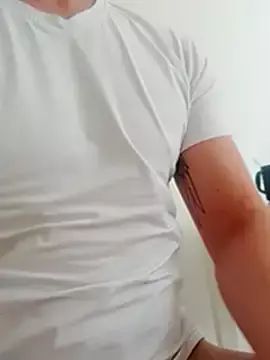 View uncensored clip of Gay sex chat with Lovely_1986