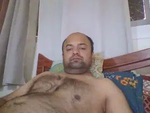 Watch complete movie of Gay sex chat with raheeln367