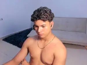 Enjoy watching the uncensored video of Gay sex chat with Santy_stump