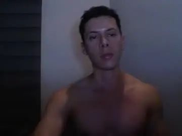 Play this hardcore movie of Gay sex chat with joohny_fox