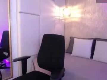 Watch the uncut video titled Gay sex chat with bradley_musscle