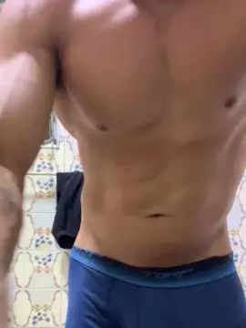 Stream this full movie of Gay sex chat with roger2071