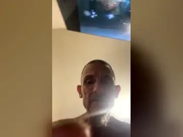 View this HD clip of Gay sex chat with scottieloco