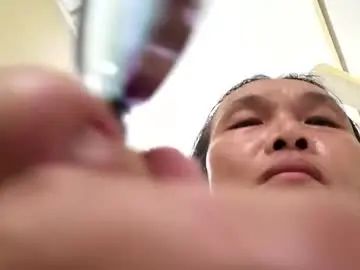 Watch HD clip of Gay sex chat with chuahboonsing