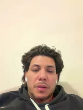 Enjoy watching this complete clip titled Gay sex chat with Evan4all