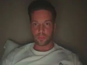 Stream the full scene called Gay sex chat with Seanoda