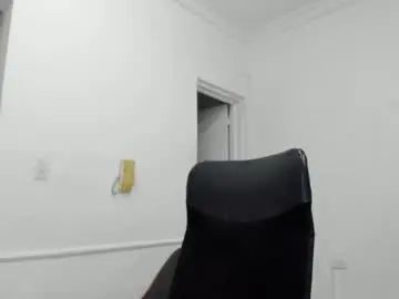 Enjoy watching this HD scene of Gay sex chat with nick_straightboy