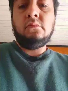 View complete clip named Gay sex chat with Hector35pel