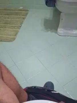 Watch complete video called Gay sex chat with tirellohot