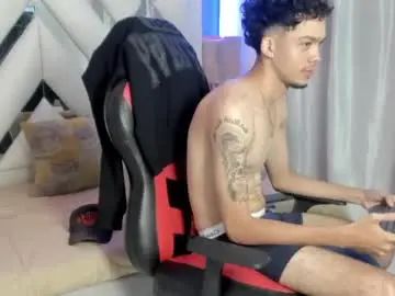 Stream HD scene titled Gay sex chat with thiago_preston
