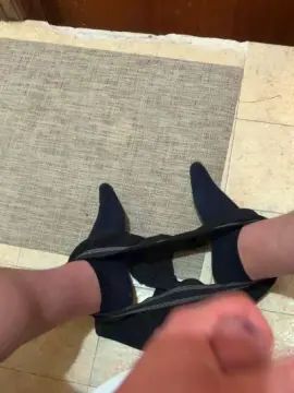 Play this full scene of Gay sex chat with mattiiii59